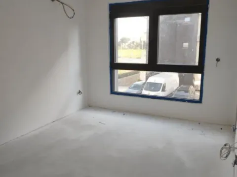 Prodaja, jednosoban stan, 45m², Bar, Crna Gora - image 5