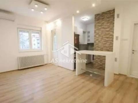 Stan in Savski Venac