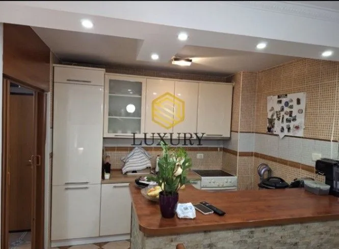 Prodaja, jednosoban stan, 40m², 1 maj, Podgorica