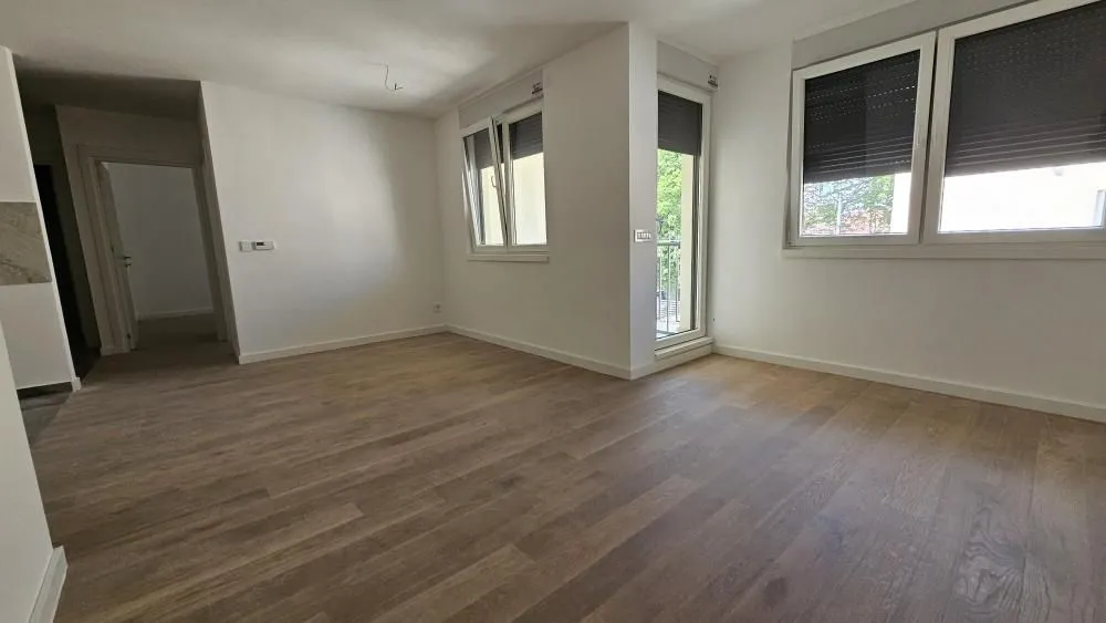 Sale, two bedroom apartment, 58m², Zemun Gornji Grad, Zemun Sve Podlokacije