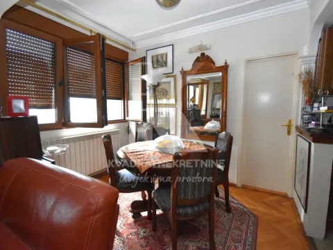 Sale, four bedroom apartment, 120m², Blok 7, Podgorica - image 4