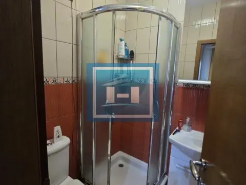 Sale, house, 370m², Vranje, Srbija - image 29