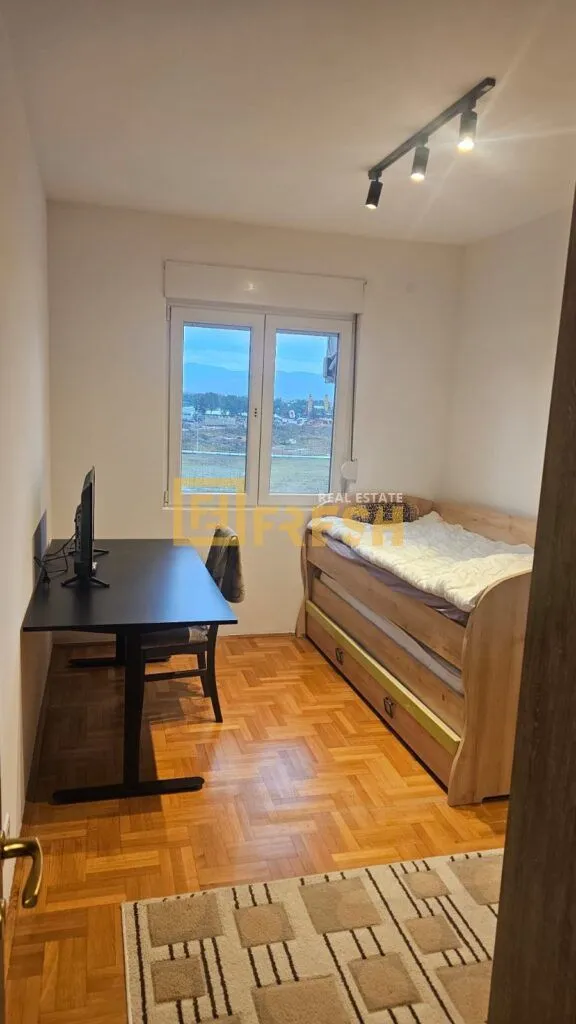 Rent, two bedroom apartment, 67m², Stari Aerodrom, Podgorica