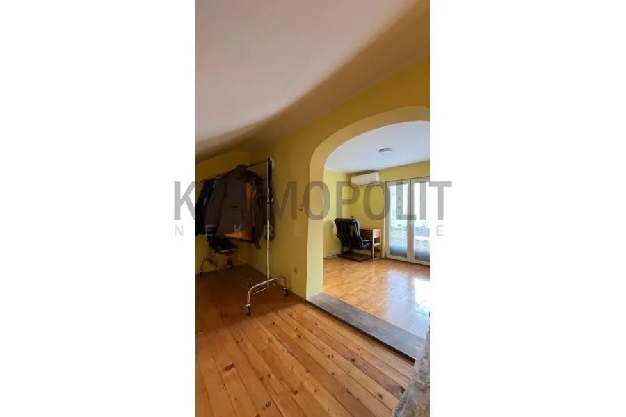 Prodaja, trosoban stan, 58m², Lion, Zvezdara Sve Podlokacije