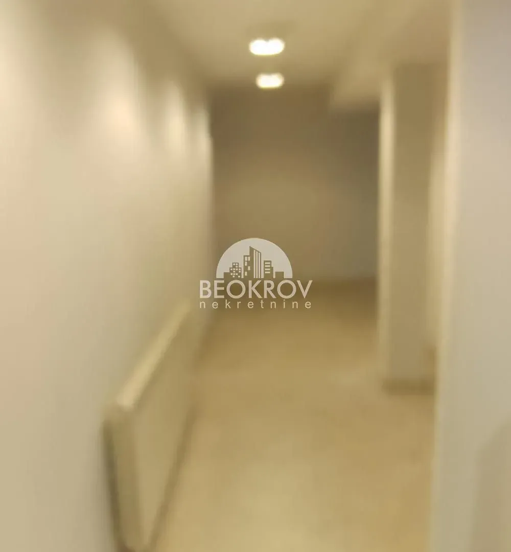 Rent, office space, 377m², Crveni Krst, Beograd