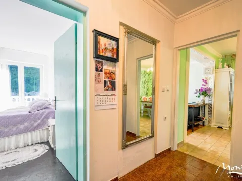 Prodaja, kuća, 288m², Budva, Crna Gora - image 9