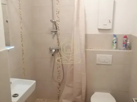 Izdavanje, dvosoban stan, 60m², Bulevar Oslobodjenja, Novi Sad Sve Podlokacije - image 4