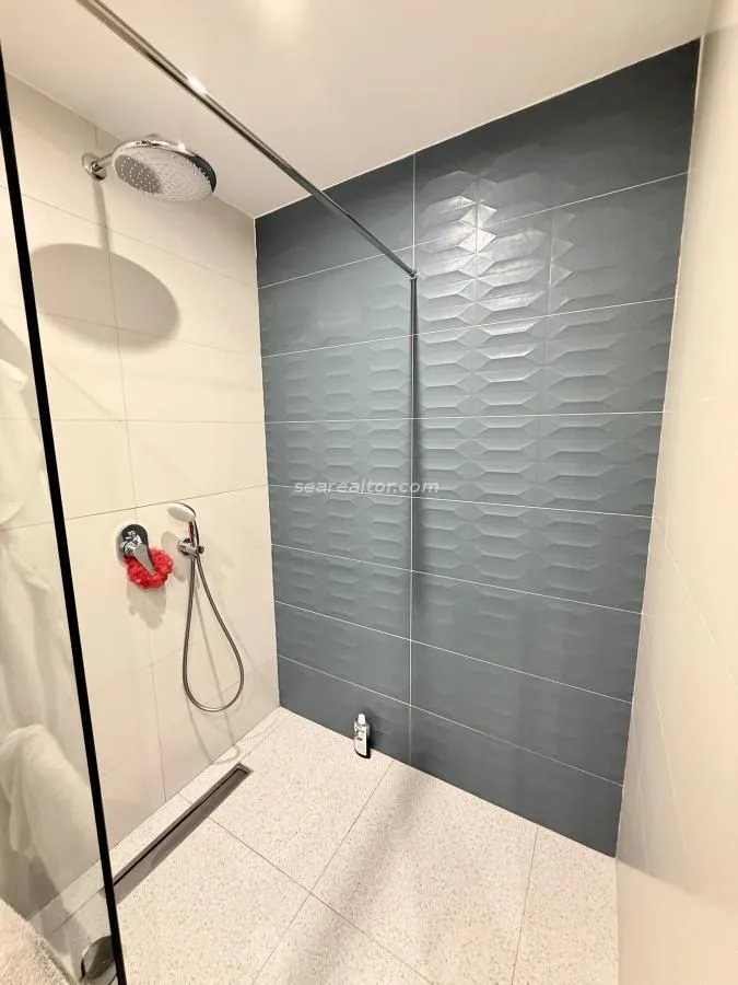 Sale, one bedroom apartment, 121m², Bečići, Budva