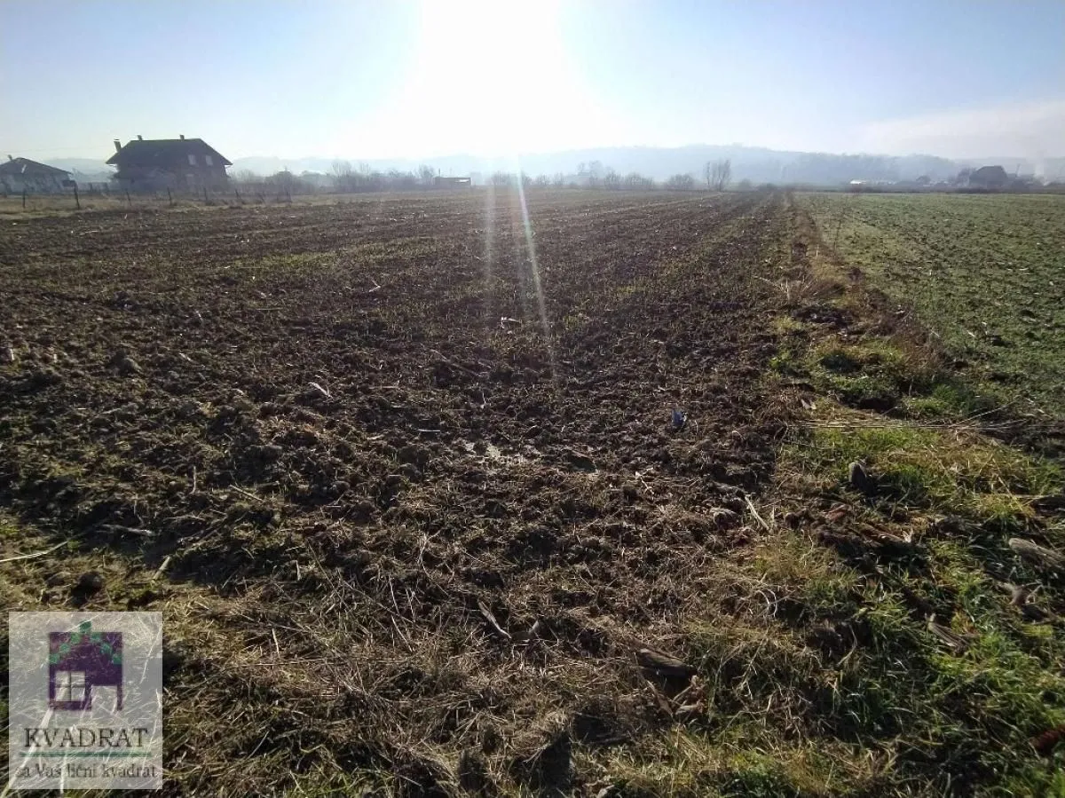 Prodaja, plac, 600m², Ub, Srbija