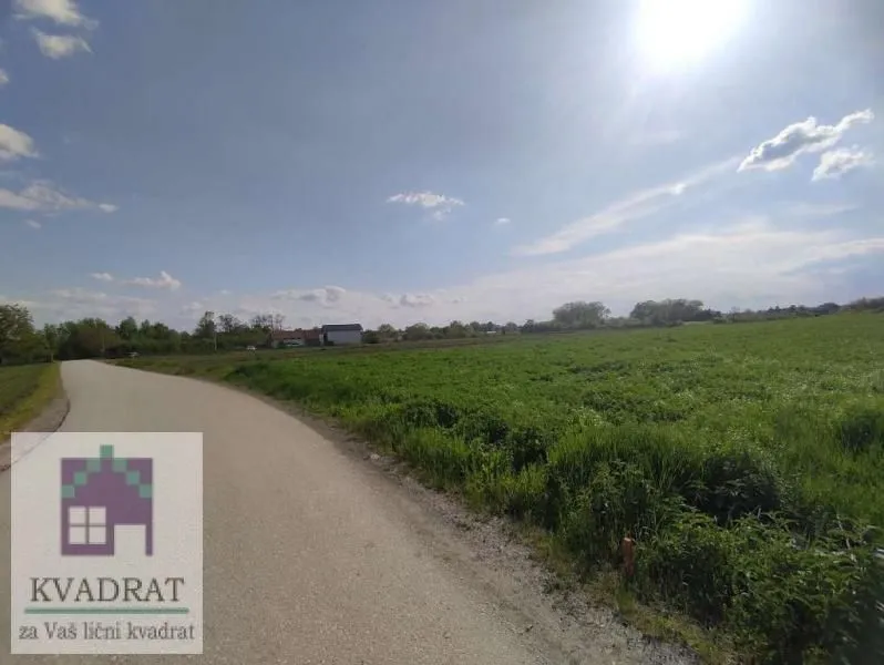 Prodaja, plac, 2000m², Zvečka, Obrenovac