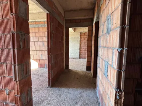 Sale, two bedroom apartment, 75m², Zabjelo, Podgorica - image 4