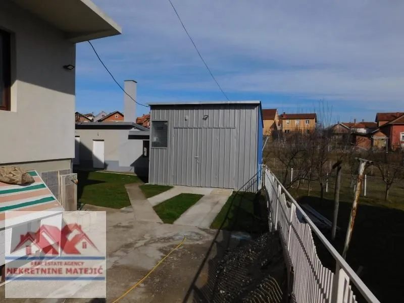Prodaja, kuća, 250m², Ćava, Kragujevac