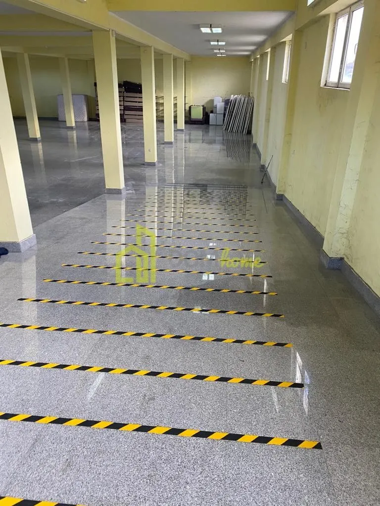 Rent, office space, 1106m², Zeta, Podgorica