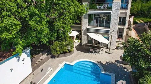 Sale, house, 300m², Podkošljun, Budva