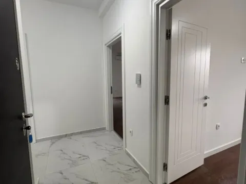 Prodaja, jednosoban stan, 39m², Zagorič, Podgorica - image 2