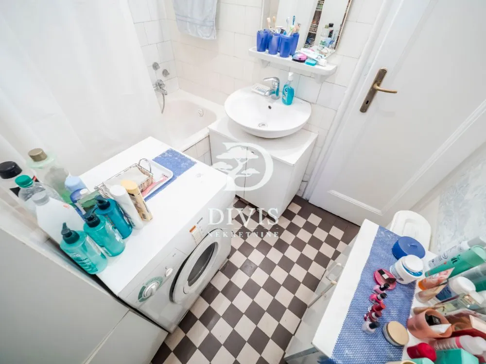 Sale, three bedroom apartment, 84m², Čubura, Beograd