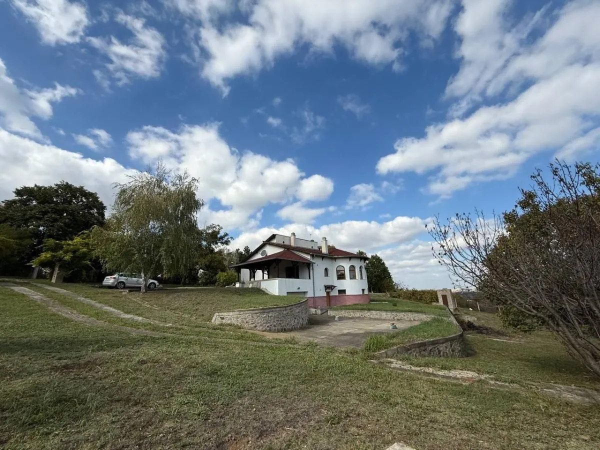 Sale, house, 204m², Bocke, Petrovaradin
