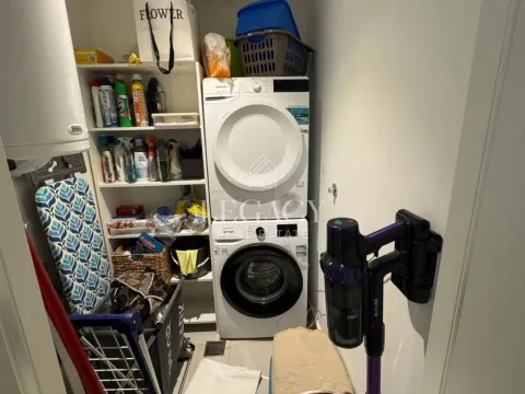 Rent, three bedroom apartment, 108m², Savski Venac, Beograd - image 10