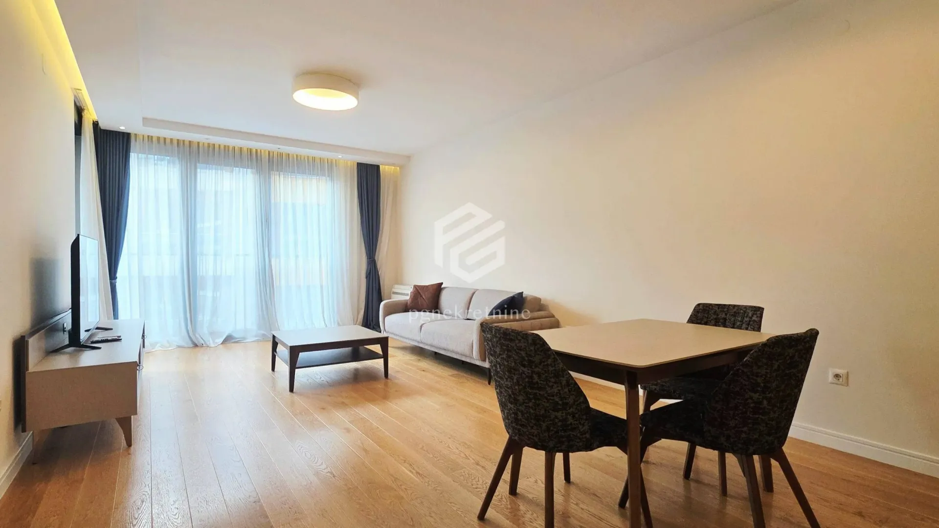 Prodaja, jednosoban stan, 57m², Podgorica, Crna Gora