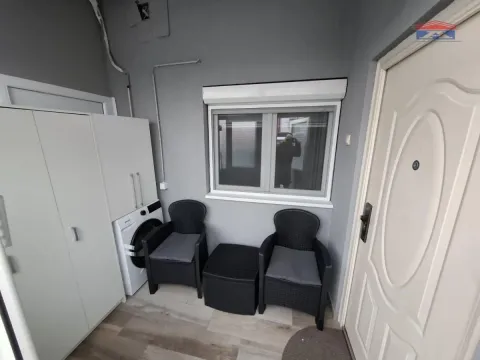 Rent, studio apartment, 30m², Adamovićevo Naselje, Novi Sad Sve Podlokacije - image 12