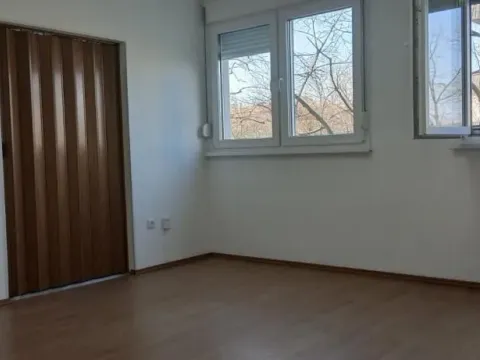 Sale, two bedroom apartment, 61m², Kanarevo Brdo, Beograd - image 10