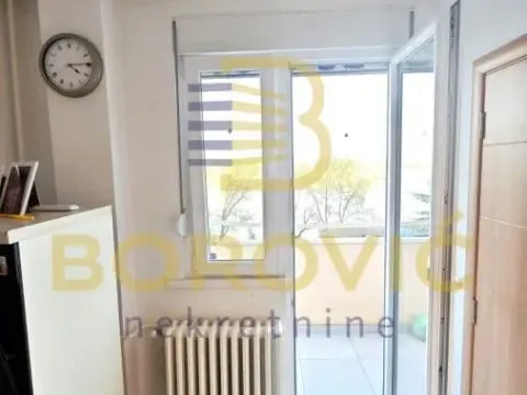 Sale, three bedroom apartment, 70m², Zemun Sve Podlokacije, Beograd - image 13