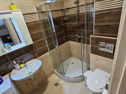 Sale, one bedroom apartment, 44m², Maslinjak, Budva - image 10