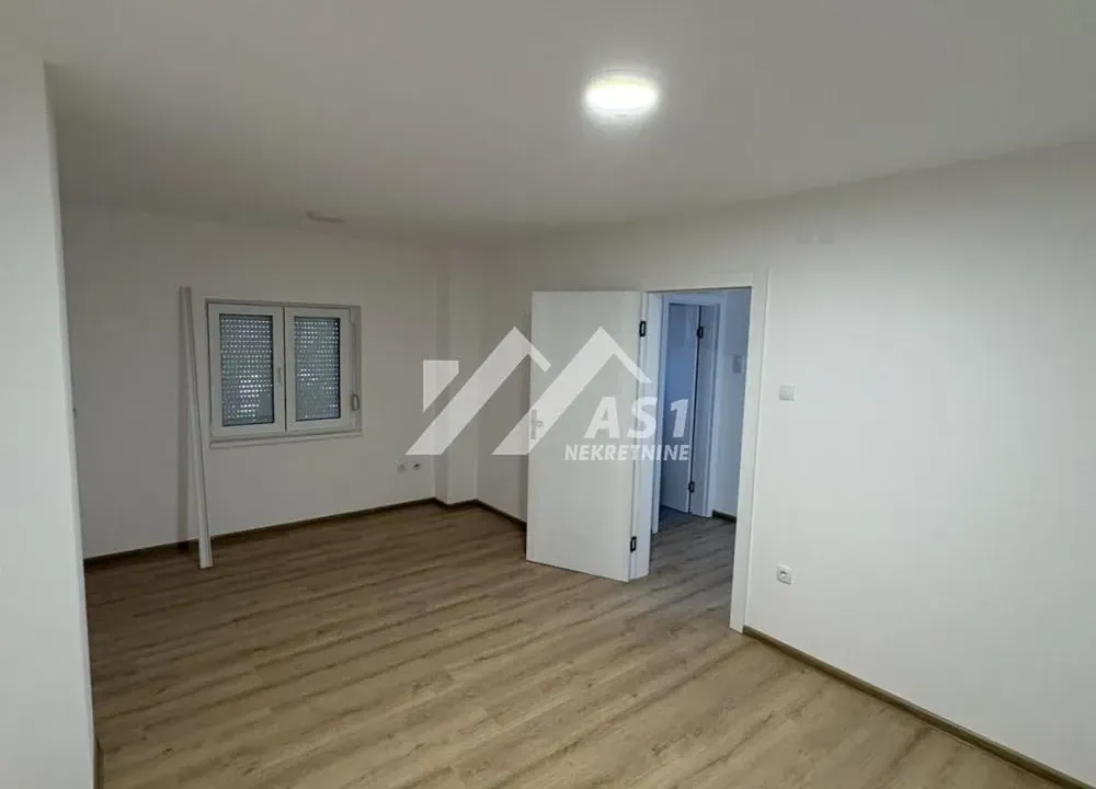 Izdavanje, kuća, 110m², Karagača, Petrovaradin