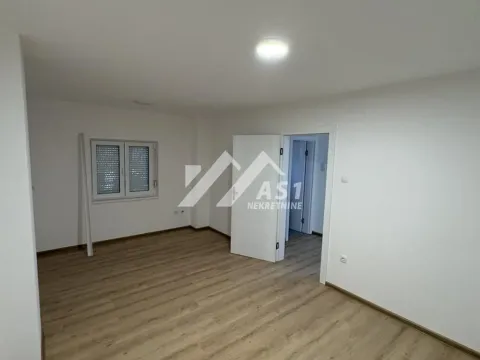 Rent, house, 110m², Karagača, Petrovaradin