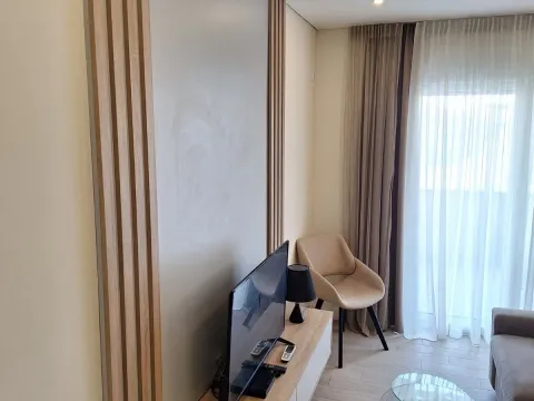 Rent, one bedroom apartment, 45m², Pod Kuk, Tivat - image 4