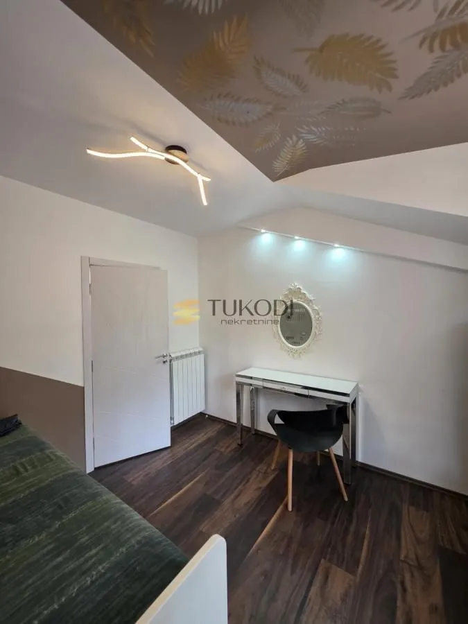 Izdavanje, kuća, 160m², Voždovac Sve Podlokacije, Beograd