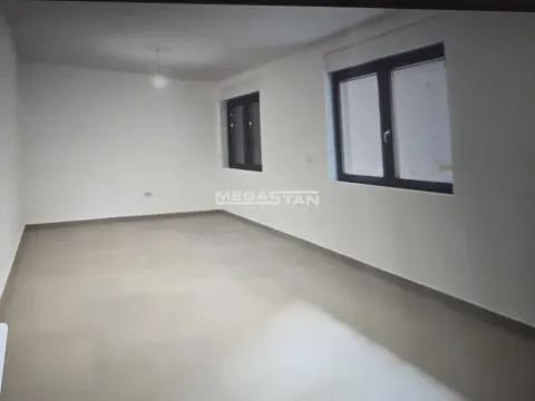 Prodaja, poslovni prostor, 47m², Crveni Krst, Beograd - image 4