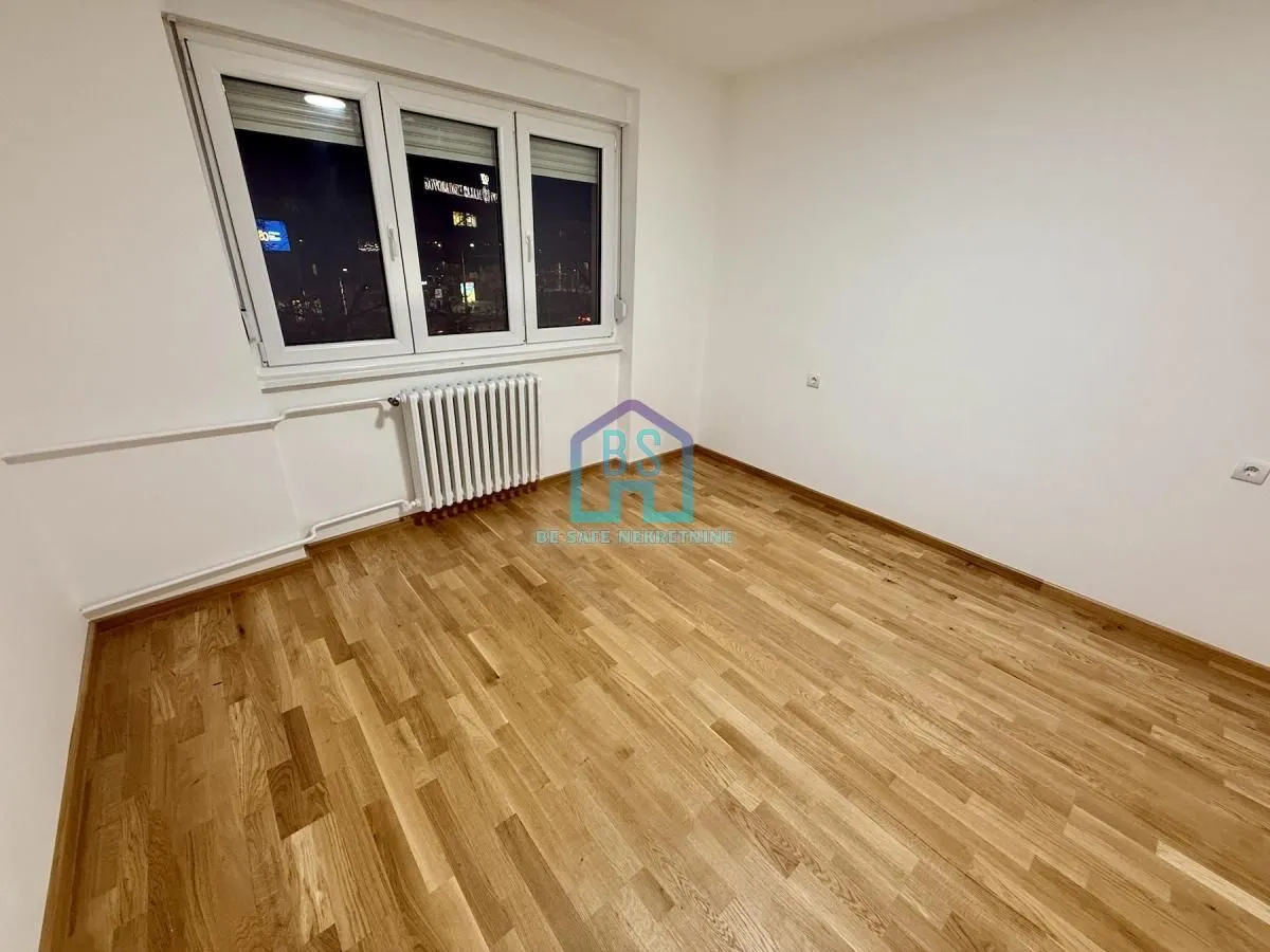 Prodaja, dvosoban stan, 54m², Sajmište, Novi Sad