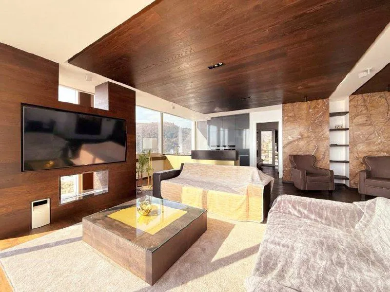 Sale, two bedroom apartment, 168m², Bečići, Budva