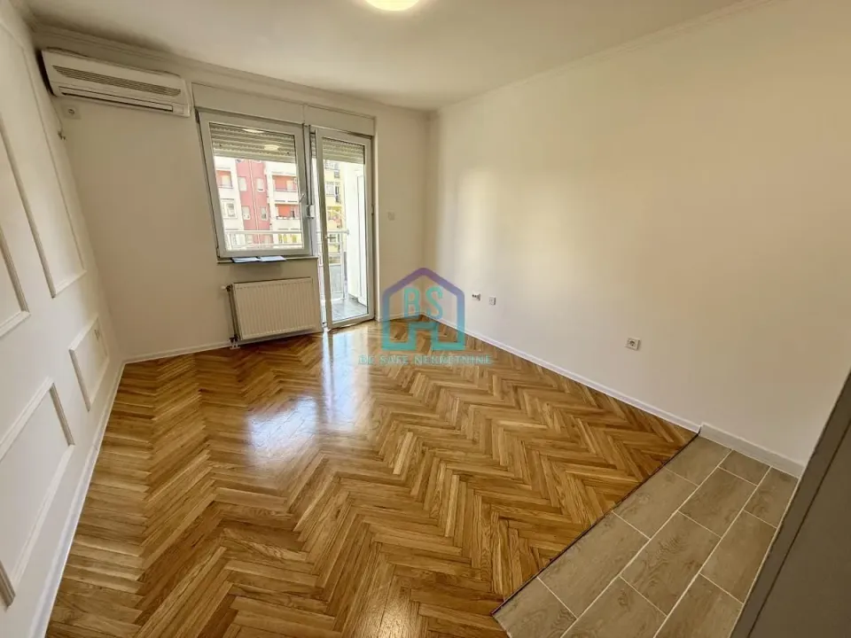 Prodaja, garsonjera, 25m², Nova Detelinara, Novi Sad Sve Podlokacije