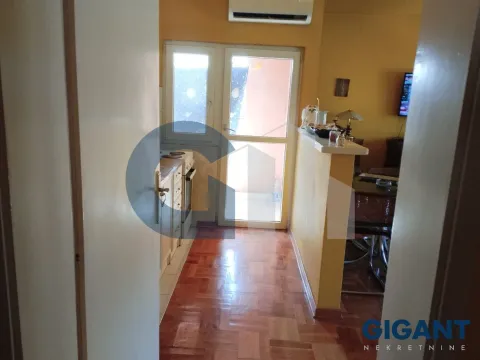 Prodaja, trosoban stan, 70m², Karaburma, Palilula Sve Podlokacije - image 11