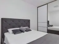 Prodaja, dvosoban stan, 74m², Kotor, Crna Gora - image 5