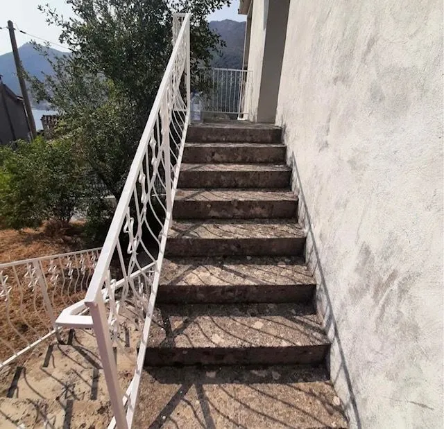 Prodaja, kuća, 156m², Lepetani, Tivat