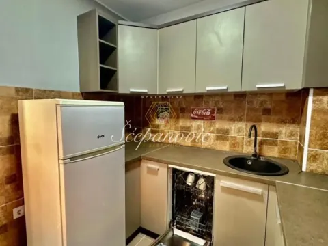 Sale, two bedroom apartment, 44m², Adamovićevo Naselje, Novi Sad Sve Podlokacije - image 2