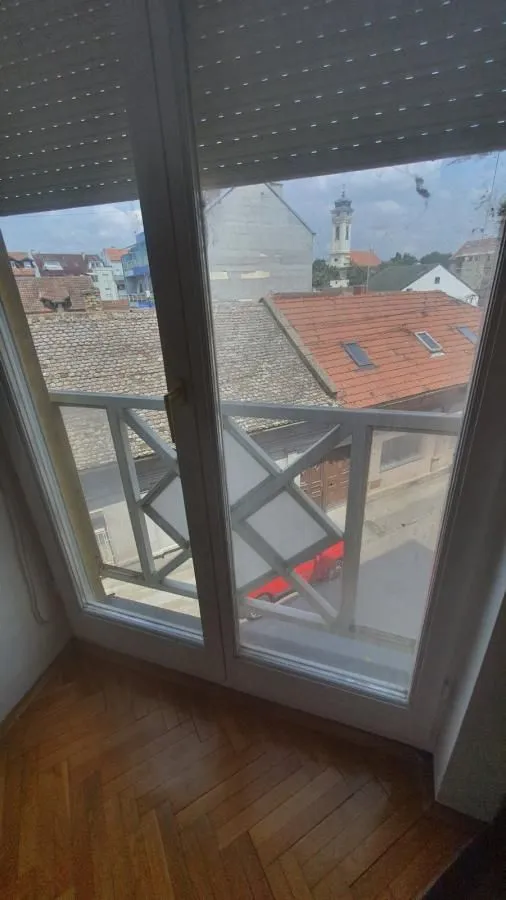Izdavanje, trosoban stan, 65m², Podbara, Novi Sad Sve Podlokacije
