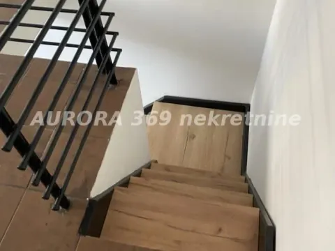 Izdavanje, poslovni prostor, 25m², Ruma, Srbija - image 5