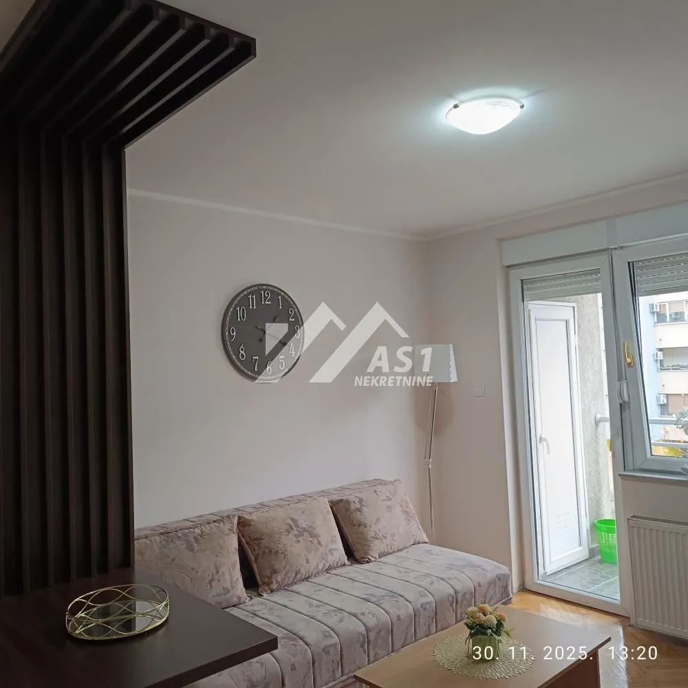 Izdavanje, stan, 25m², Nova Detelinara, Novi Sad Sve Podlokacije