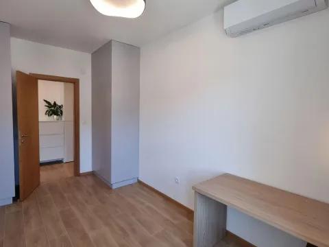 Prodaja, trosoban stan, 98m², Rozino, Budva - image 15