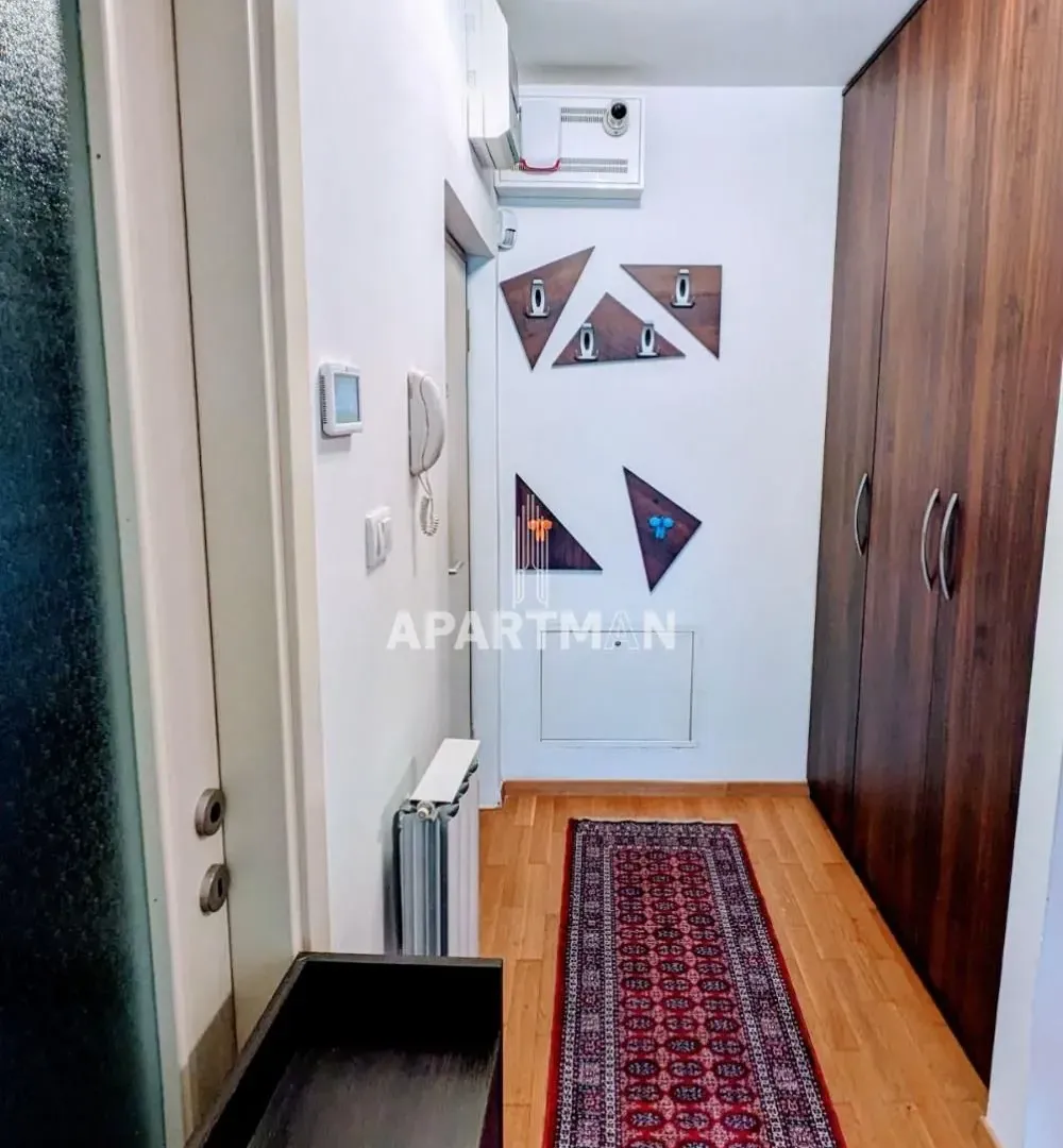 Rent, three bedroom apartment, 84m², Voždovac Sve Podlokacije, Beograd