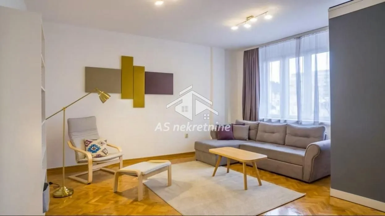 Rent, three bedroom apartment, 97m², Stari Grad, Beograd
