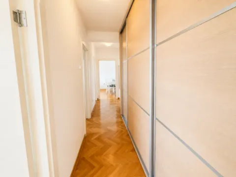 Prodaja, stan, 57m², Voždovac Sve Podlokacije, Beograd - image 14