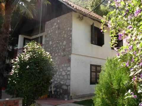 Prodaja, kuća, 104m², Stoliv, Kotor - image 5