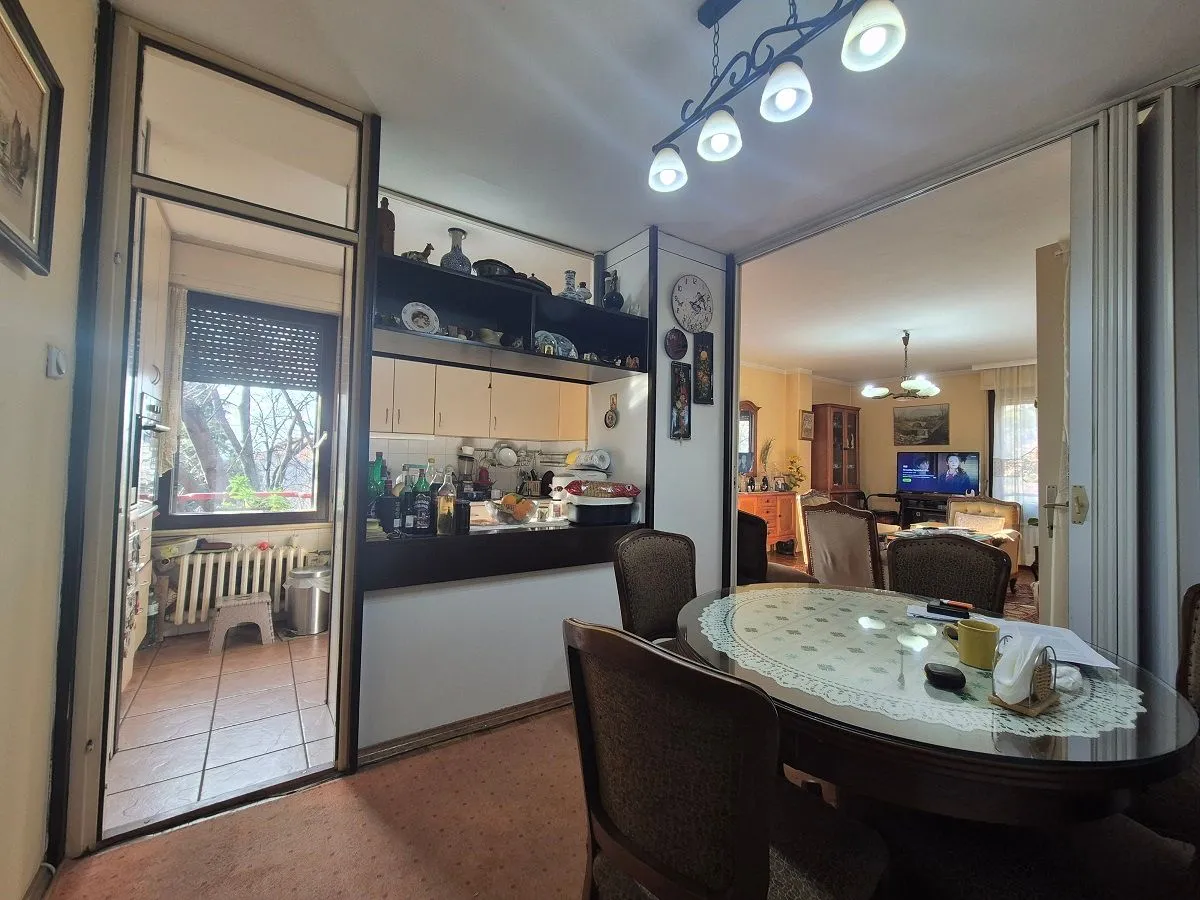 Sale, four bedroom apartment, 98m², Cerak Vinogradi, Beograd