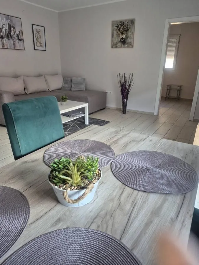 Rent, one bedroom apartment, 42m², Telep, Novi Sad Sve Podlokacije