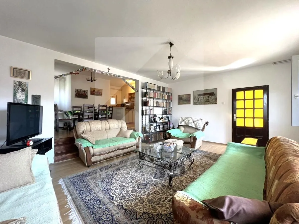 Prodaja, kuća, 159m², Malo Brdo, Podgorica